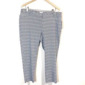 ⭐️3/$25 Laundry by Shelli Segal Geo Print Capri NWT 14